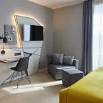 Candlewood Suites Duesseldorf Airport By Ihg
