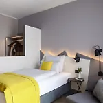 Aparthotel Candlewood Airport By Ihg Düsseldorf