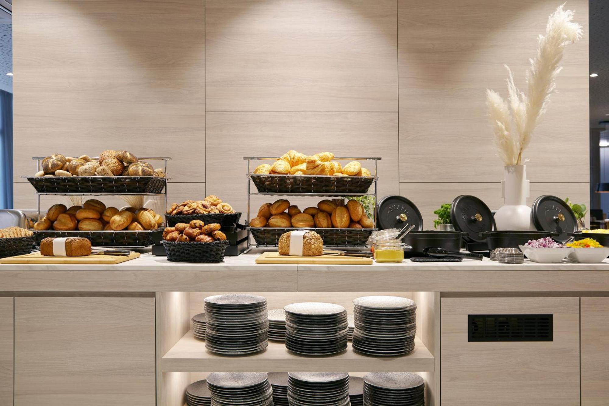 Candlewood Airport By Ihg Aparthotel Düsseldorf