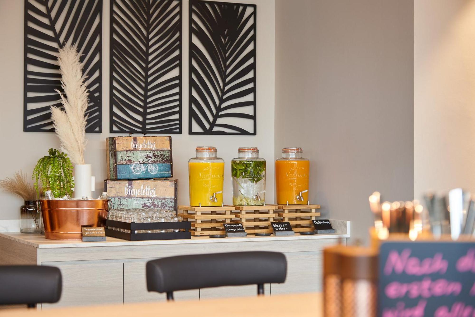 Candlewood Airport By Ihg